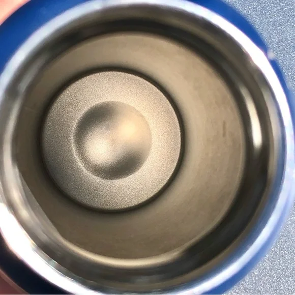 Hydro Flask Sport Top Used 21 oz Blue - Picture 11 of 14